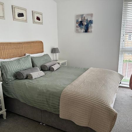 Ao & Etihad Stadium 6 Guest Stay- 3 Bedroom Central House With Parking & Wi Fi Manchester Exterior foto